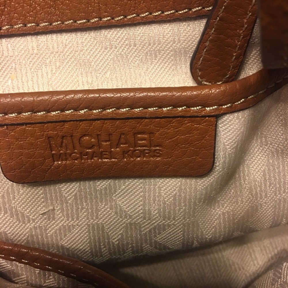 Handbag - Picture 2 of 4